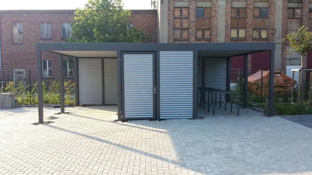 Warum eine Terrassenüberdachung mit Markise Ihr Zuhause aufwertet