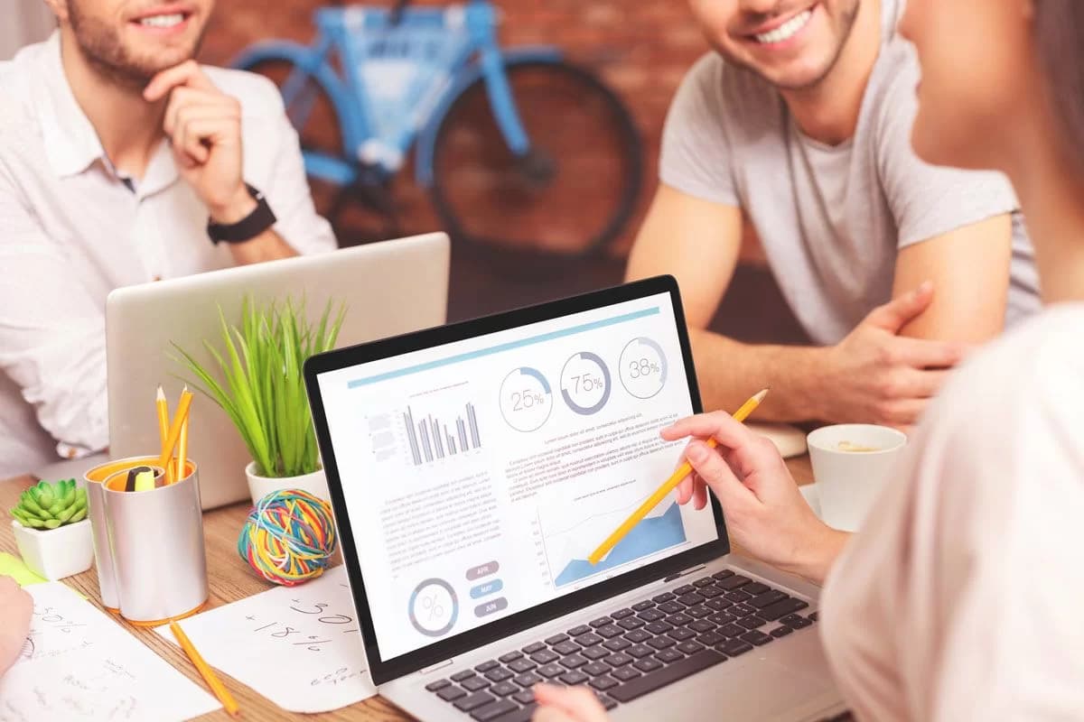 Zeit sparen mit professioneller Personalvermittlung